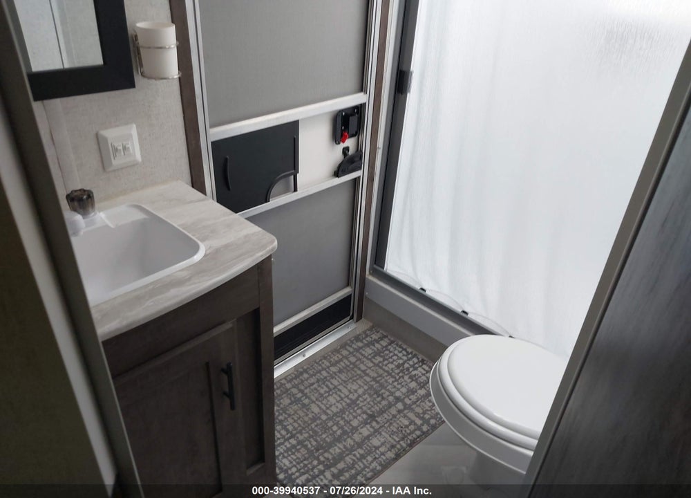 2021 FOREST RIVER WILDWOOD VIN: 4X4TWDB28M7370203
