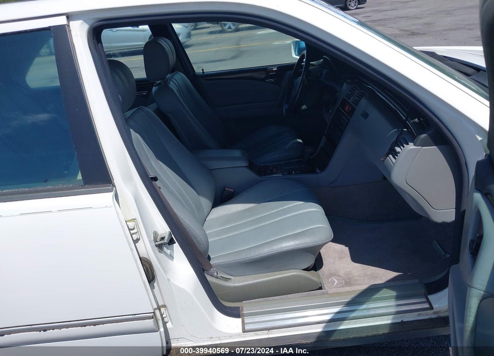 1996 MERCEDES-BENZ E 300D VIN: WDBJF20F7TJ006684
