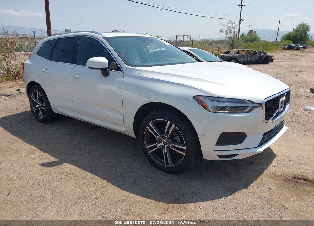 2018 VOLVO XC60 T5 MOMENTUM VIN: LYV102RK0JB101984