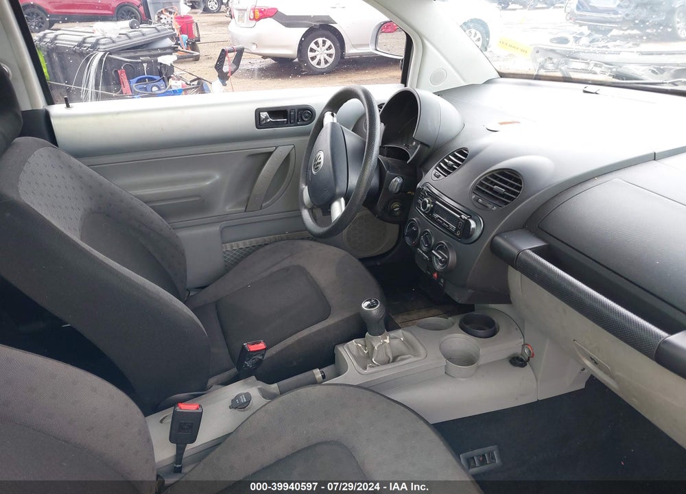 1998 VOLKSWAGEN NEW BEETLE VIN: 3VWBB61C5WM015756