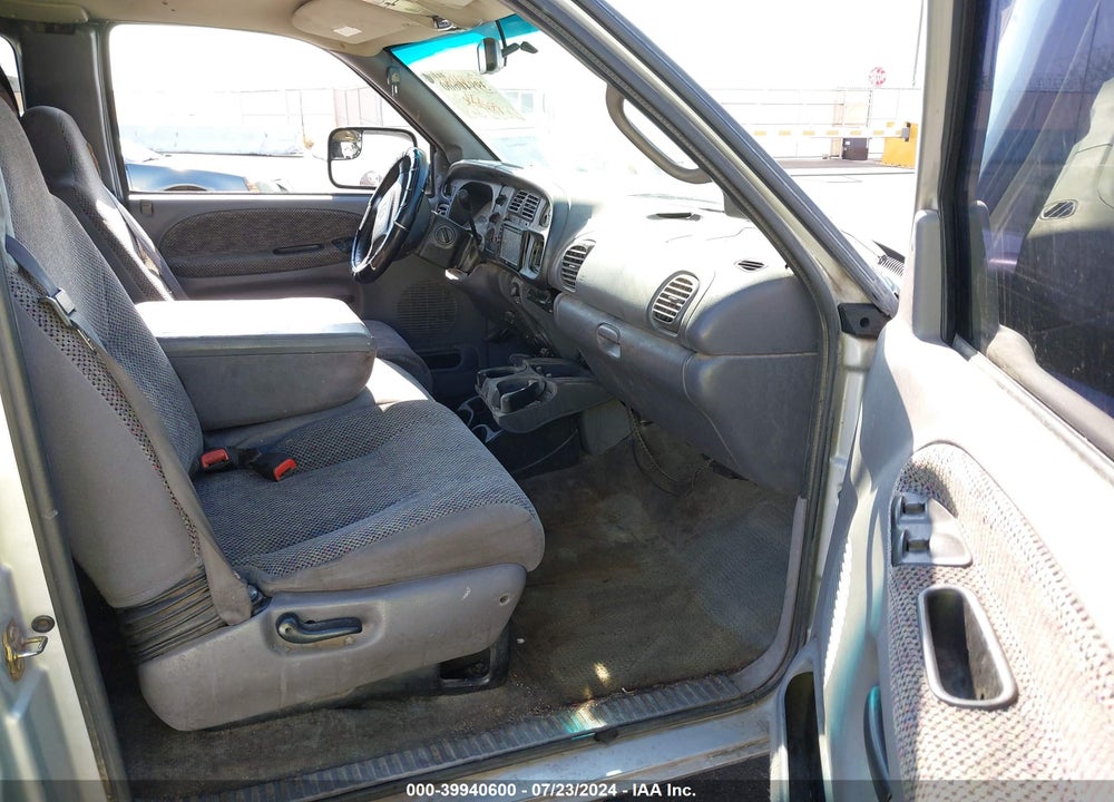 2001 DODGE RAM 2500 ST VIN: 3B7KC23631G785140