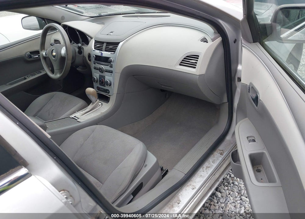 2010 CHEVROLET MALIBU VIN: 1G1ZA5EB8AF107008