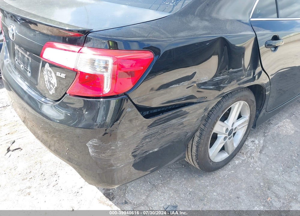 2013 TOYOTA CAMRY SE VIN: 4T1BF1FK8DU284820