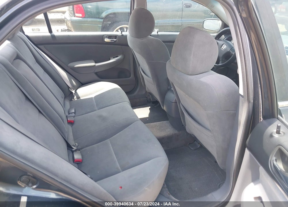 2005 HONDA ACCORD 2.4 EX VIN: 1HGCM56725A176411