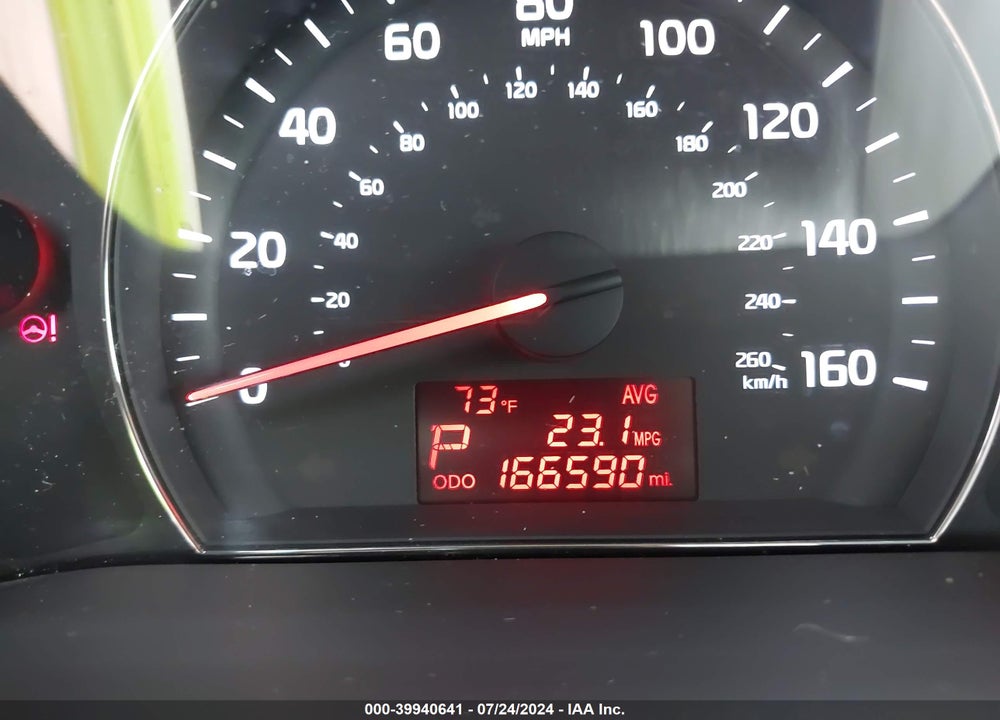 2015 KIA SORENTO LX VIN: 5XYKTCA63FG585969