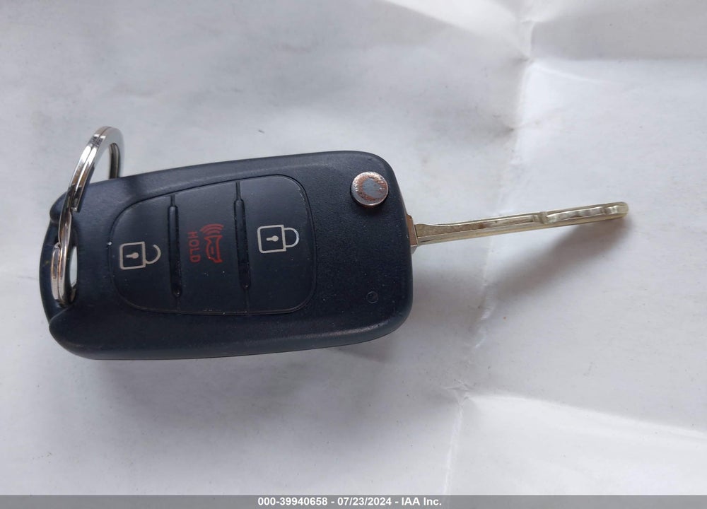 2013 KIA SOUL VIN: KNDJT2A54D7583610
