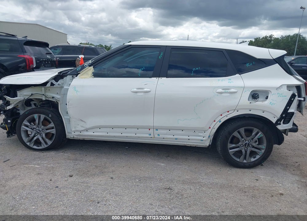 2023 KIA SELTOS LX VIN: KNDEPCAA5P7360392