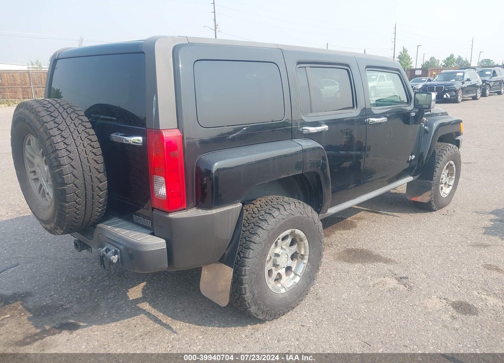 2009 HUMMER H3 SUV VIN: 5GTEN13E998110993
