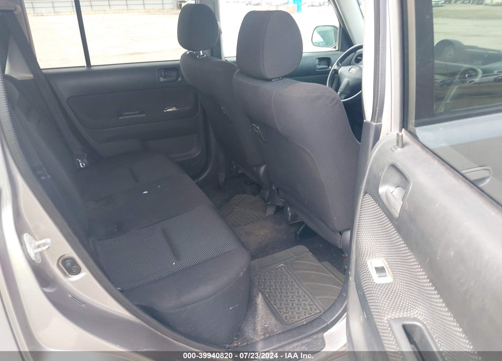 2006 SCION XB VIN: JTLKT334464037395