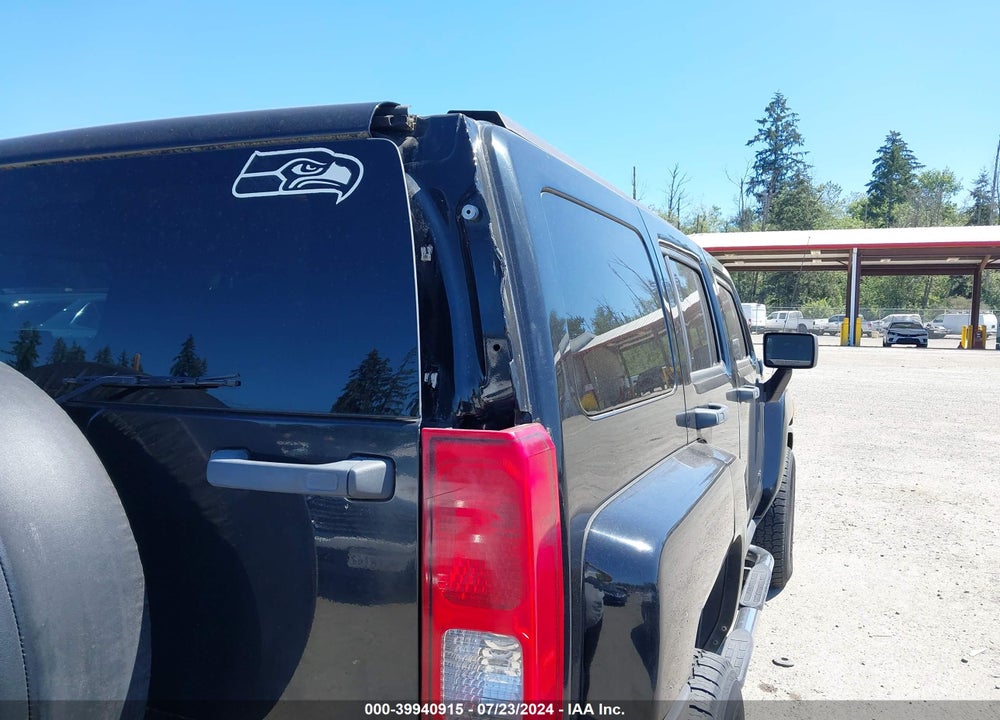 2007 HUMMER H3 SUV VIN: 5GTDN13E578166132