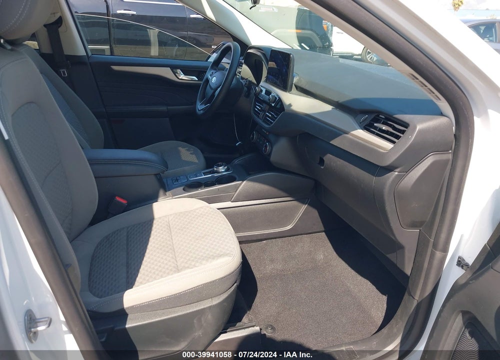 2021 FORD ESCAPE VIN: 1FMCU0G61MUA76266