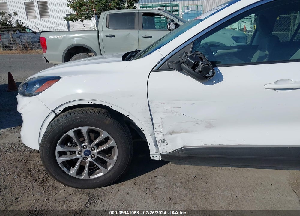 2021 FORD ESCAPE VIN: 1FMCU0G61MUA76266