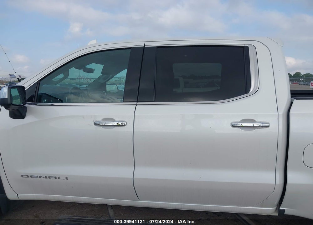 2021 GMC SIERRA 1500 4WD SHORT BOX DENALI VIN: 3GTU9FEL7MG191995