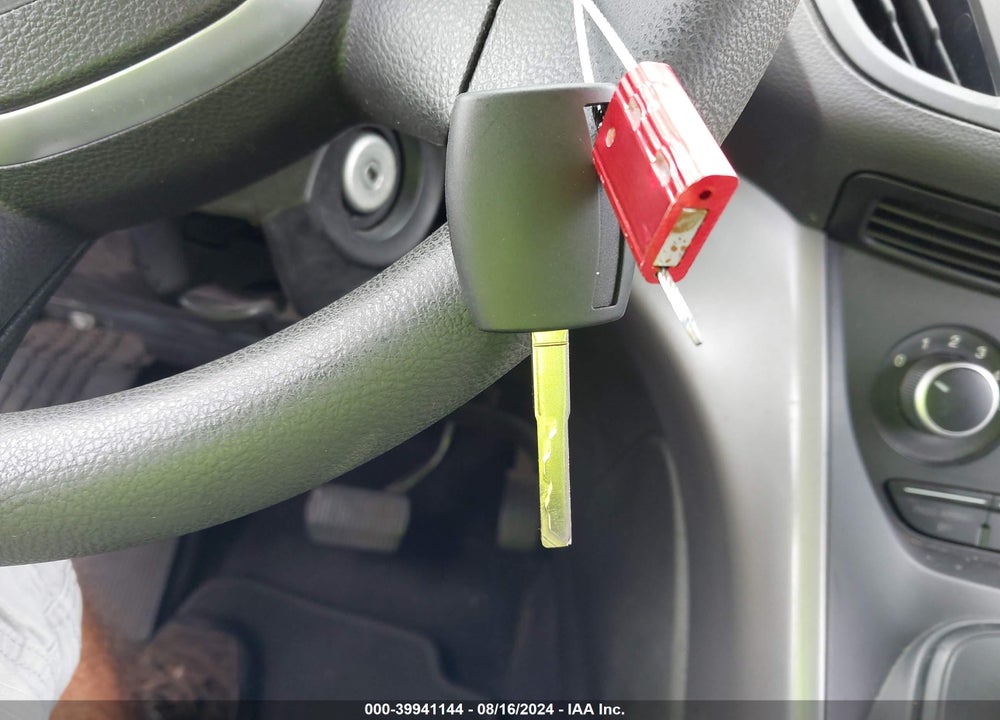 2016 FORD ESCAPE SE VIN: 1FMCU0GXXGUB63371