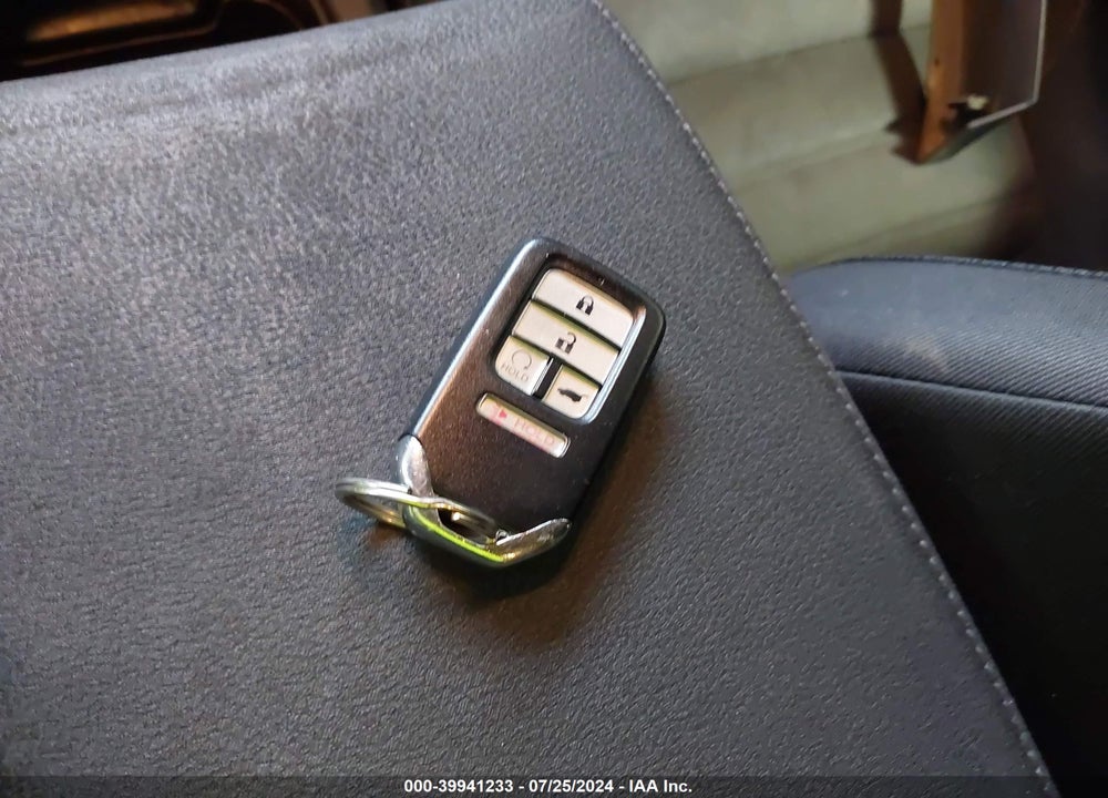 2019 HONDA CR-V EX VIN: 2HKRW2H57KH625695