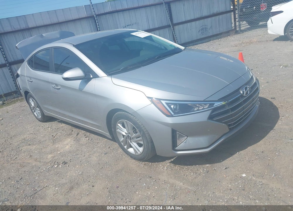 2020 HYUNDAI ELANTRA SEL VIN: 5NPD84LF8LH587685