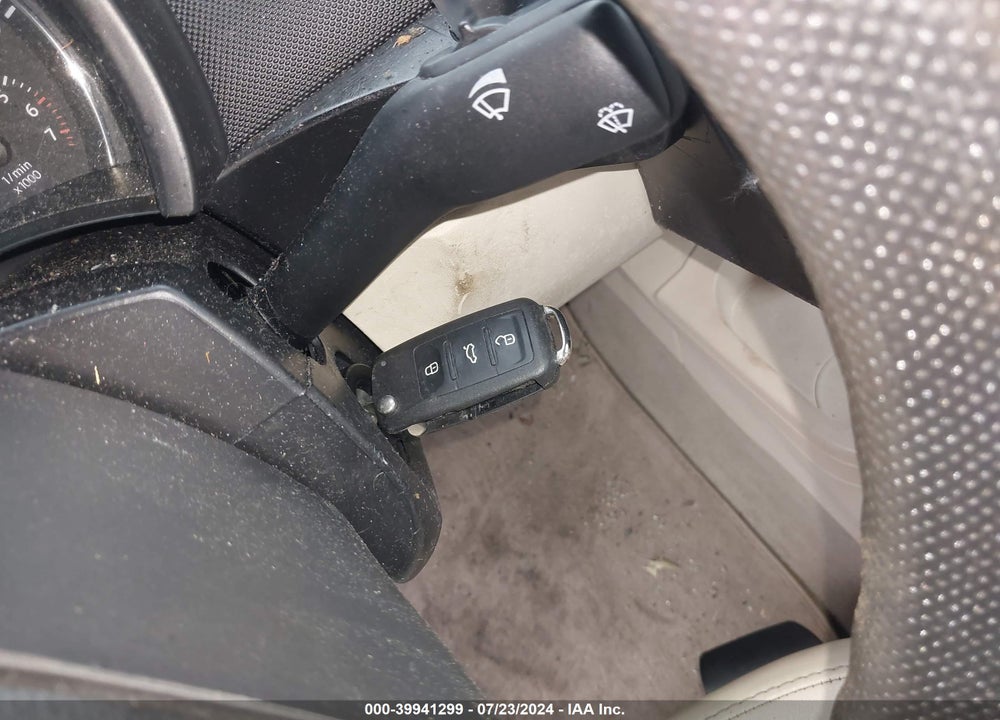 2006 VOLKSWAGEN NEW BEETLE 2.5 VIN: 3VWRG31C76M403019
