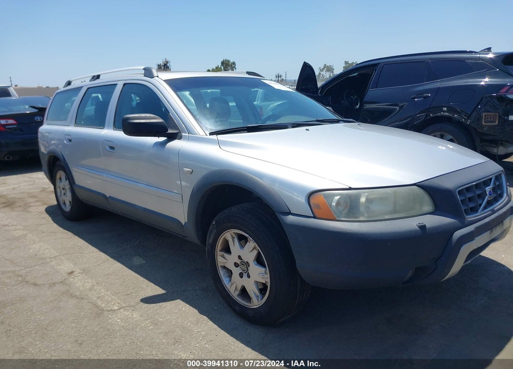 2005 VOLVO XC70 2.5T AWD VIN: YV1SZ592551182497