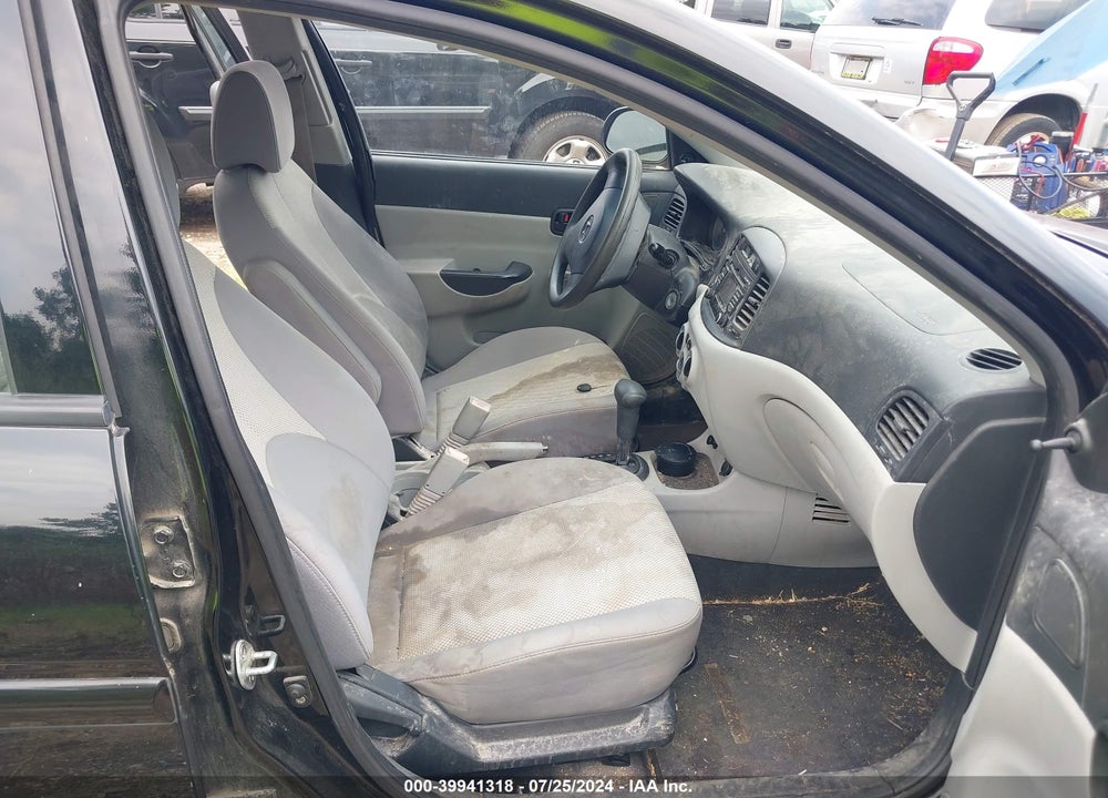 2010 HYUNDAI ACCENT GLS VIN: KMHCN4AC4AU518469