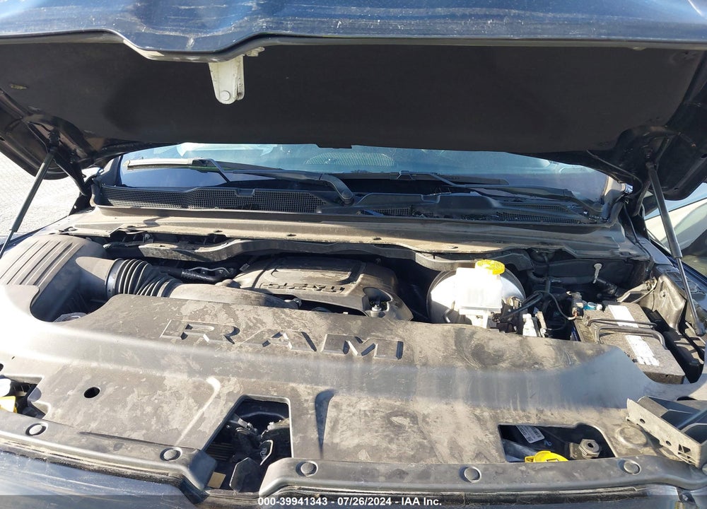 2020 RAM 1500 BIG HORN QUAD CAB 4X2 6'4 BOX VIN: 1C6RREBT0LN202496