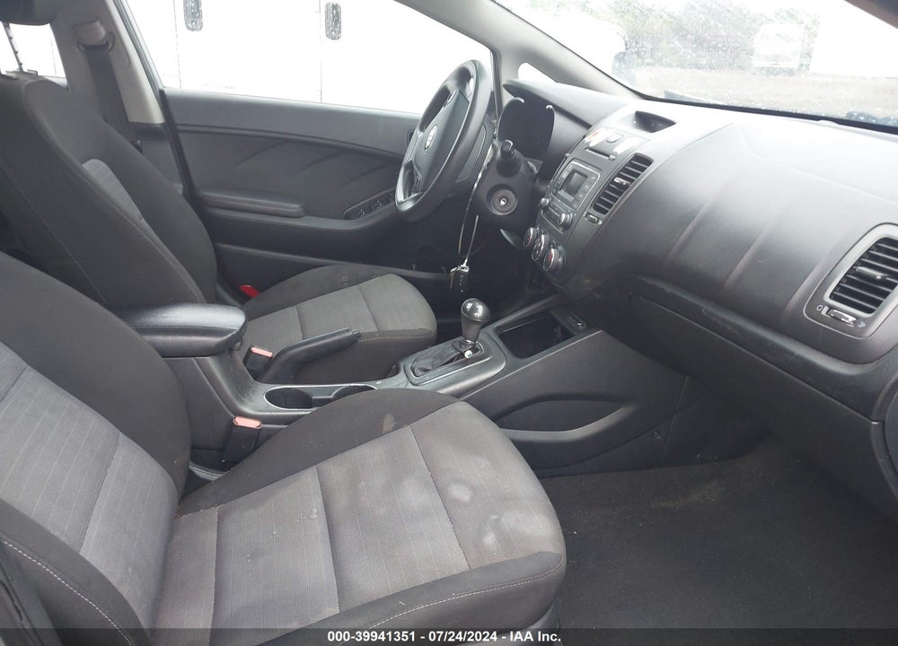2016 KIA FORTE LX VIN: KNAFK5A89G5650669