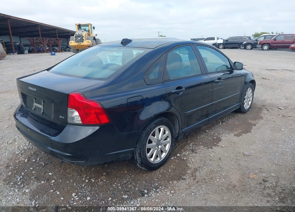 2008 VOLVO S40 2.4I VIN: YV1MS382X82383989