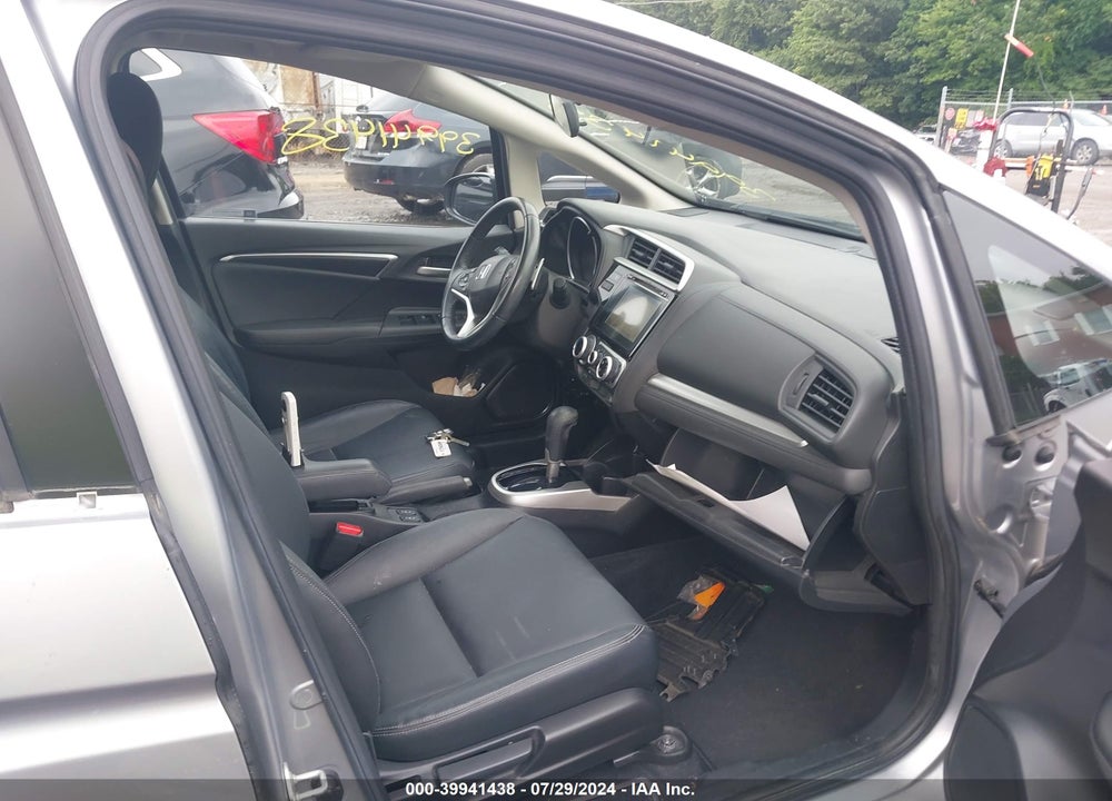 2017 HONDA FIT VIN: JHMGK5H93HS018192