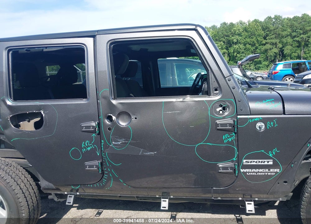2017 JEEP WRANGLER UNLIMITED SPORT 4X4 VIN: 1C4BJWDGXHL700103