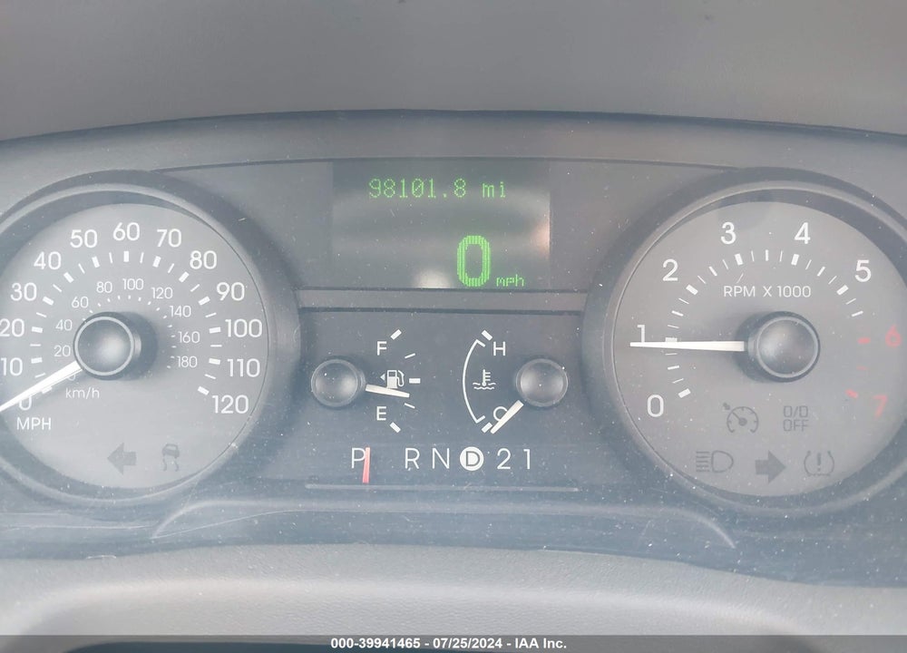 2008 MERCURY GRAND MARQUIS LS VIN: 2MEFM75V98X637816