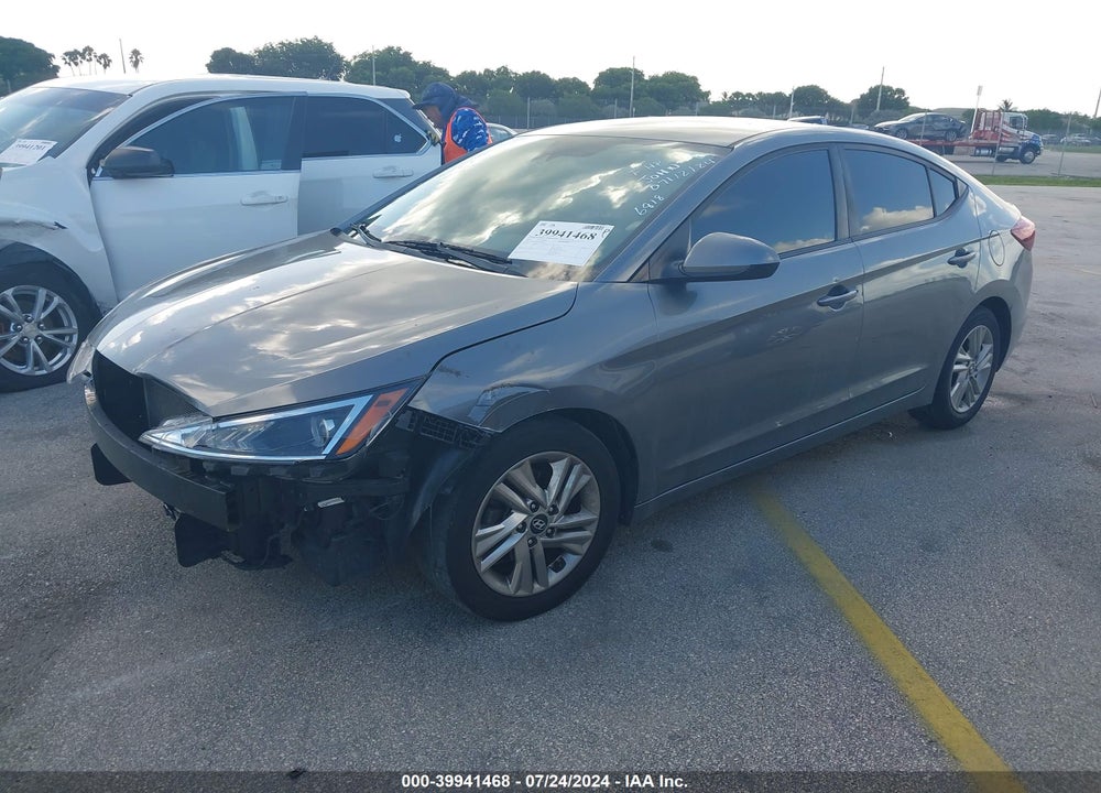 2019 HYUNDAI ELANTRA SEL VIN: 5NPD84LF0KH468186