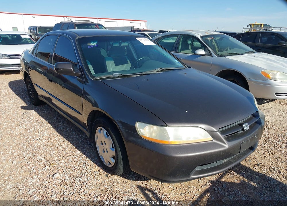 1998 HONDA ACCORD LX VIN: 1HGCG5644WA045169