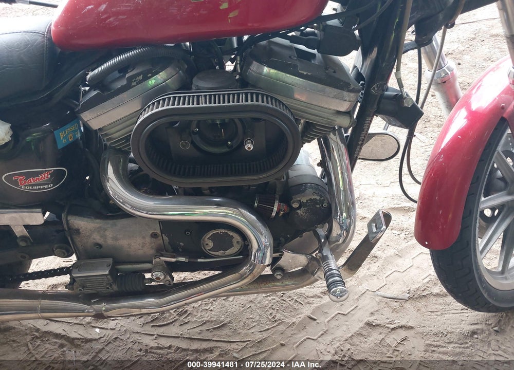 1990 HARLEY-DAVIDSON XLH883 VIN: 1HD4CAM11LY111985