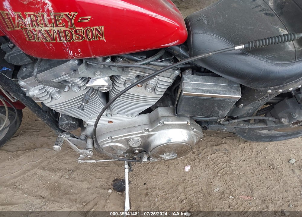 1990 HARLEY-DAVIDSON XLH883 VIN: 1HD4CAM11LY111985