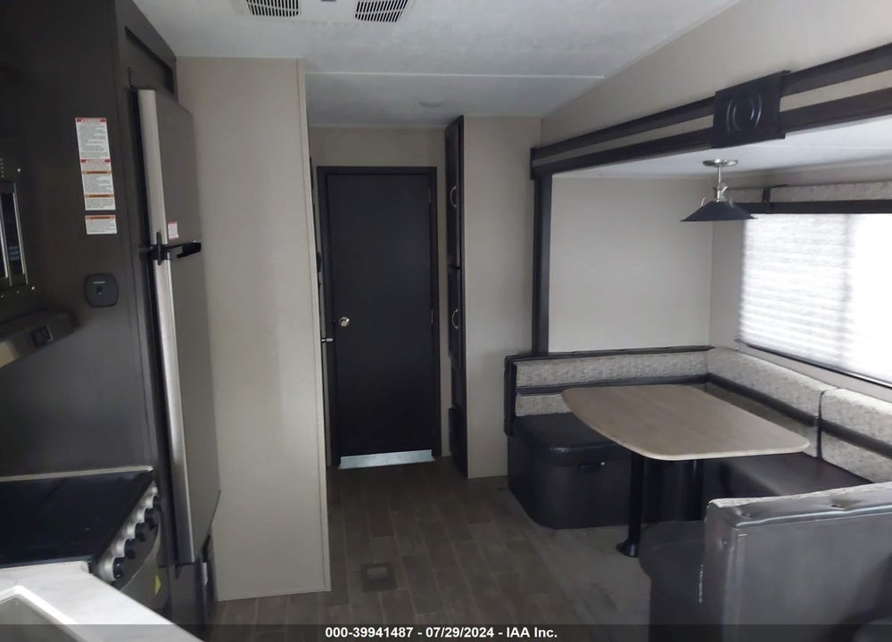 2019 FOREST RIVER PUMA VIN: 4X4FPUF22KP077110