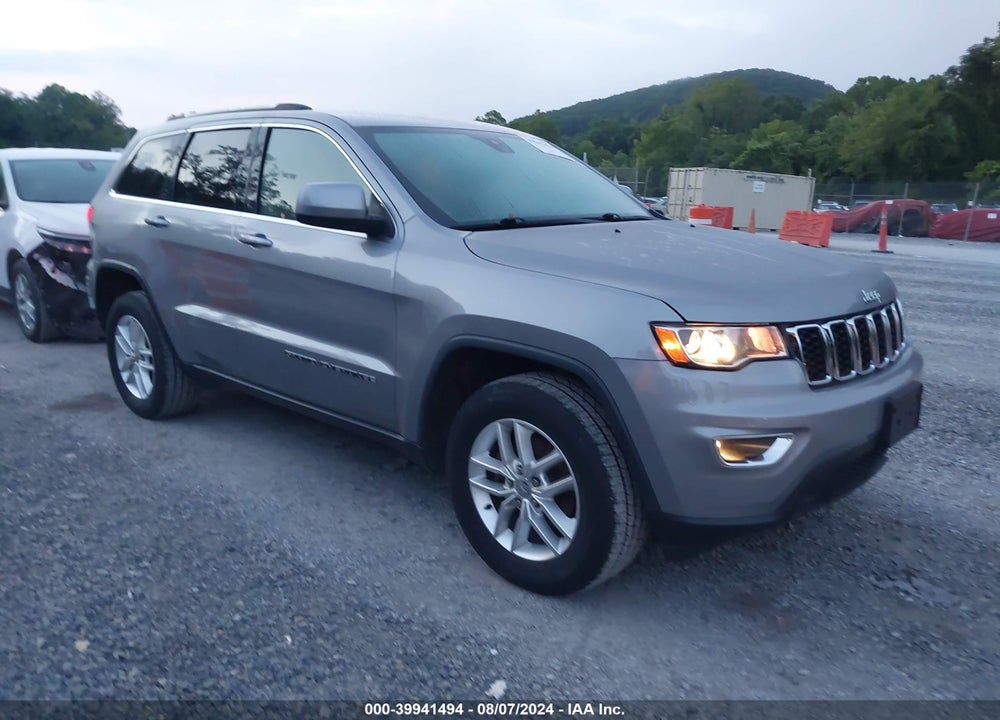 2017 JEEP GRAND CHEROKEE LAREDO 4X4 VIN: 1C4RJFAG3HC783733