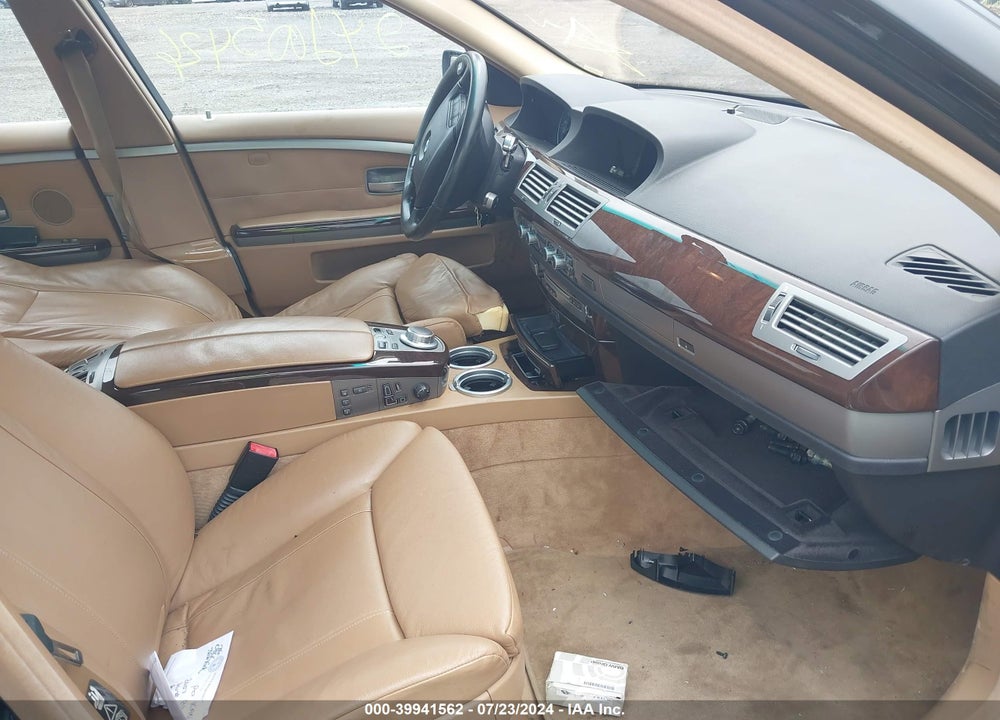 2007 BMW 750I VIN: WBAHL83577DT08301