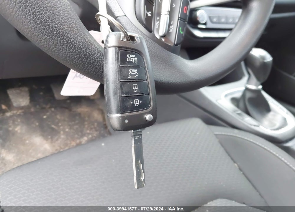 2018 HYUNDAI ELANTRA GT VIN: KMHH35LE4JU041638