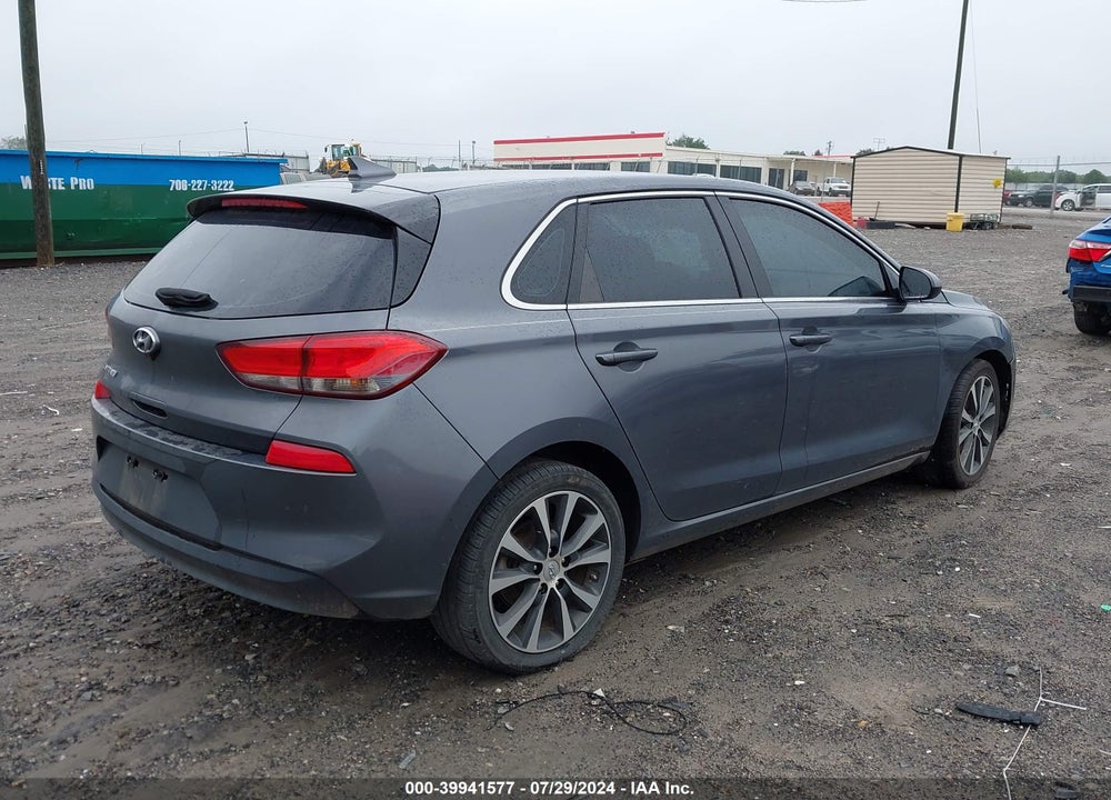 2018 HYUNDAI ELANTRA GT VIN: KMHH35LE4JU041638