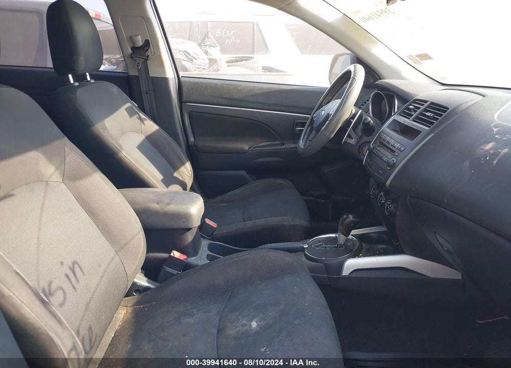 2011 MITSUBISHI OUTLANDER SPORT ES VIN: JA4AP3AUXBZ018453