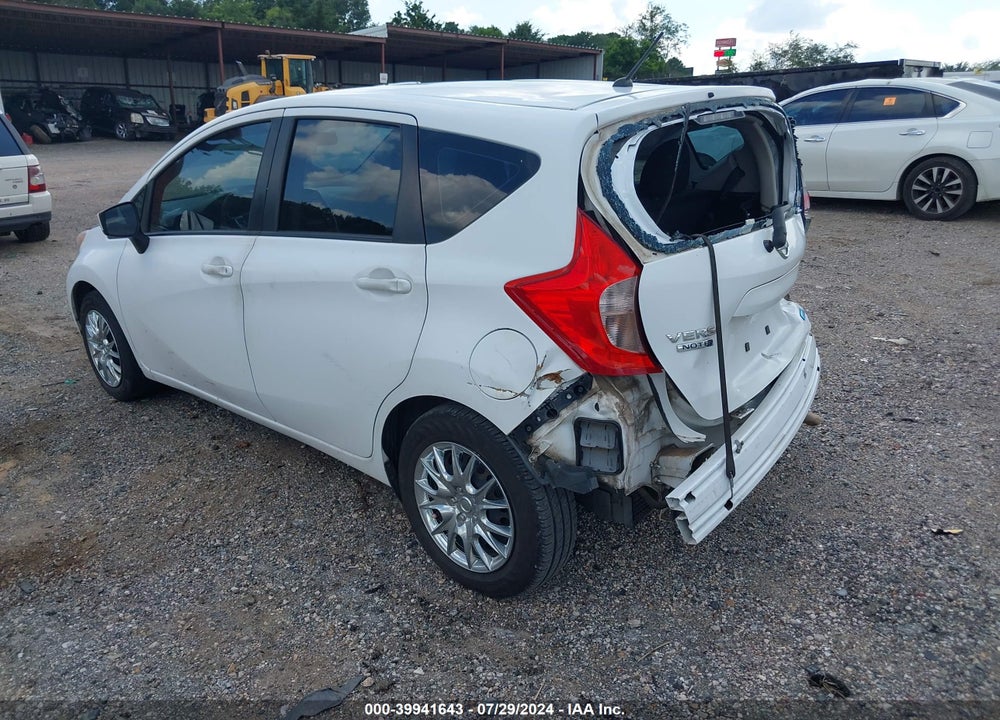 2015 NISSAN VERSA NOTE SV VIN: 3N1CE2CP0FL423114