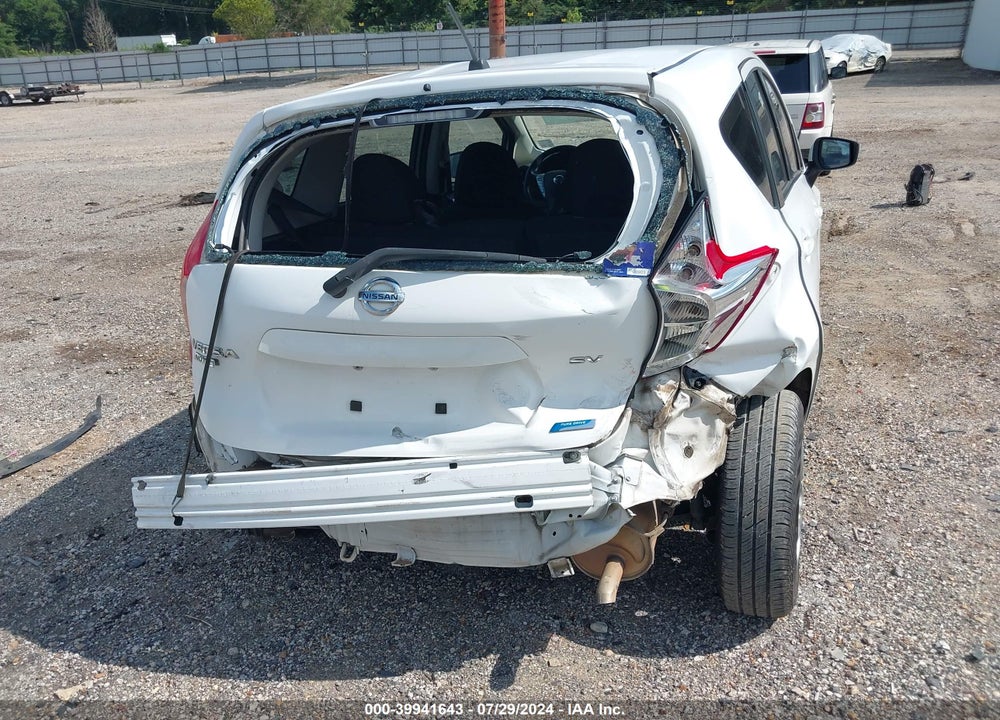 2015 NISSAN VERSA NOTE SV VIN: 3N1CE2CP0FL423114