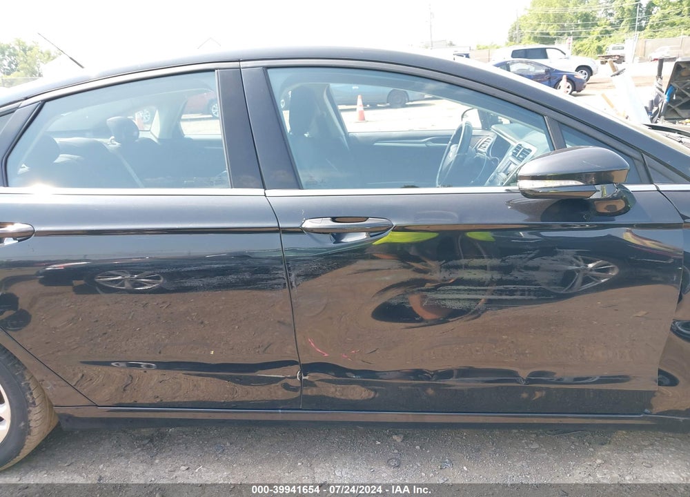2014 FORD FUSION SE VIN: 3FA6P0H72ER117583