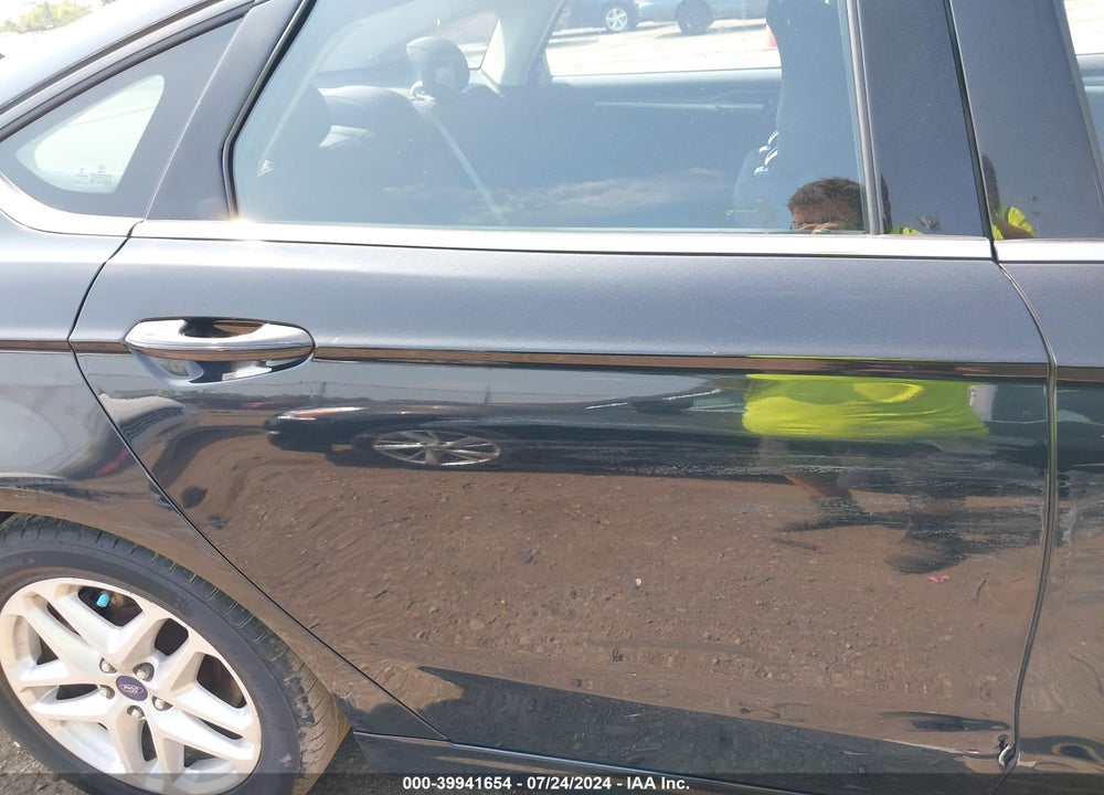 2014 FORD FUSION SE VIN: 3FA6P0H72ER117583