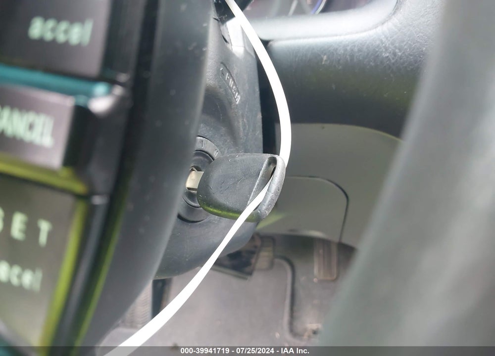 2005 HONDA CIVIC LX/LX SE VIN: 2HGES16545H602462
