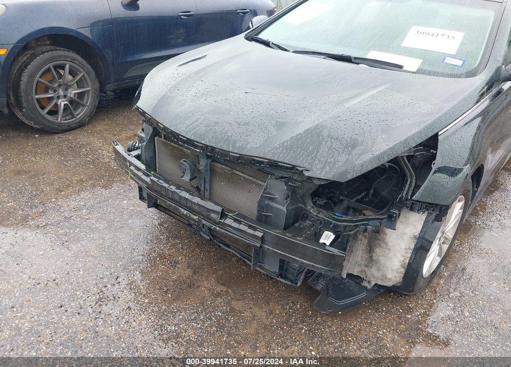 2014 HYUNDAI SONATA GLS VIN: 5NPEB4AC3EH896174
