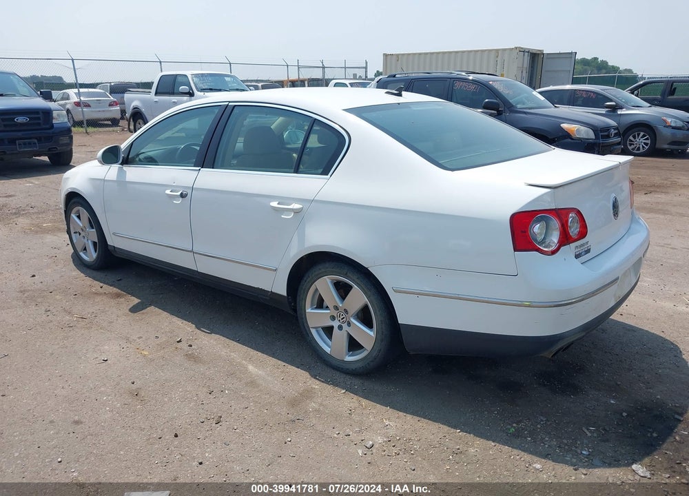 2008 VOLKSWAGEN PASSAT KOMFORT VIN: WVWAK73C38P054148