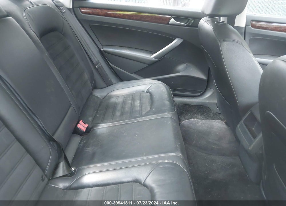 2012 VOLKSWAGEN PASSAT 3.6L V6 SEL PREMIUM VIN: 1VWCM7A34CC071754