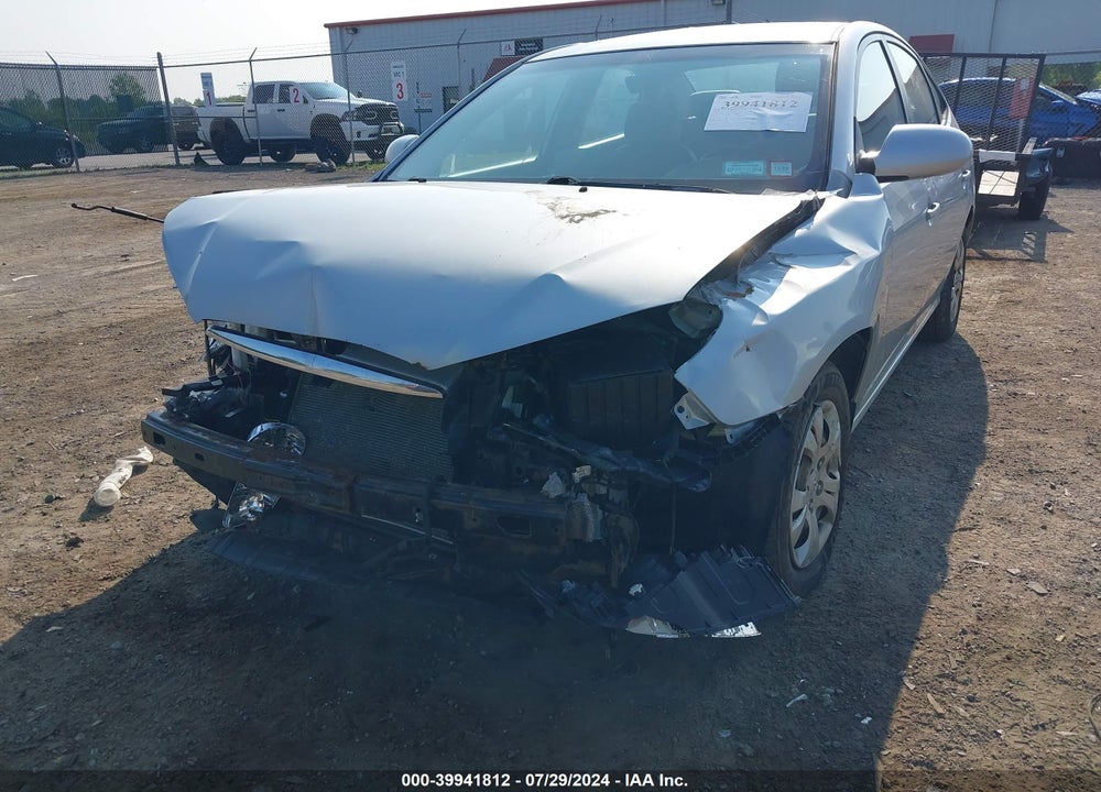 2010 HYUNDAI ELANTRA GLS VIN: KMHDU4AD5AU082215