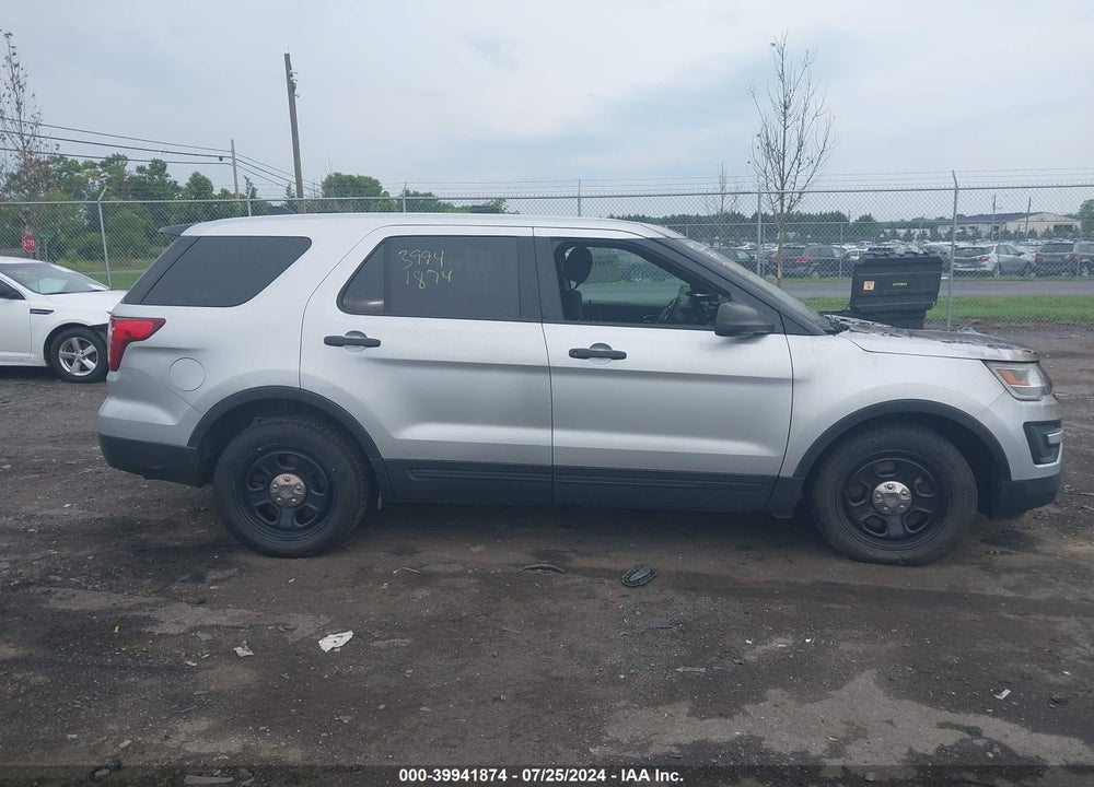 2017 FORD UTILITY POLICE INTERCEPTOR VIN: 1FM5K8AR2HGA94568