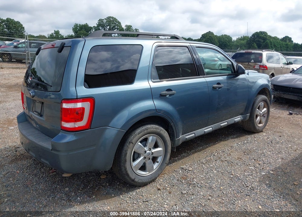 2010 FORD ESCAPE XLT VIN: 1FMCU0D76AKB52889